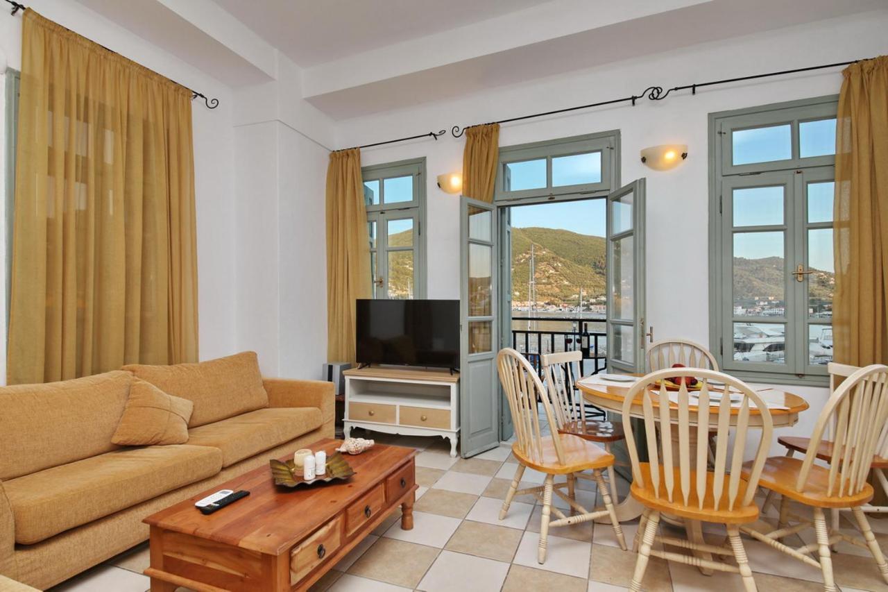 Faros Coastal Apartments Скопелос Екстер'єр фото