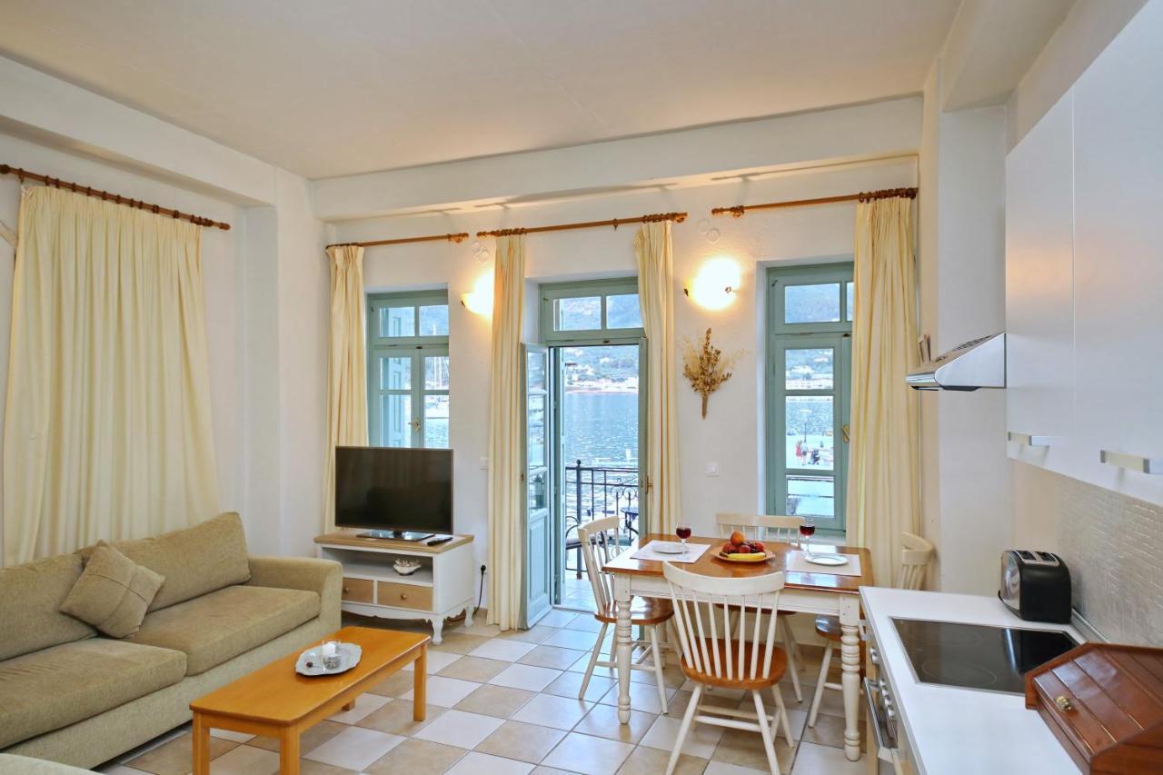 Faros Coastal Apartments Скопелос Екстер'єр фото