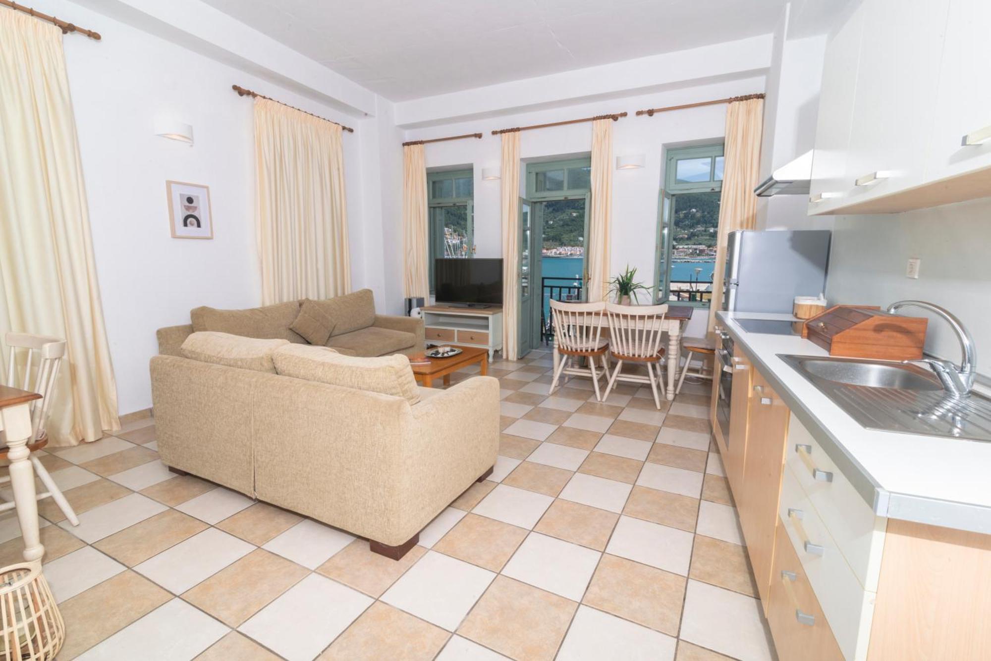 Faros Coastal Apartments Скопелос Екстер'єр фото