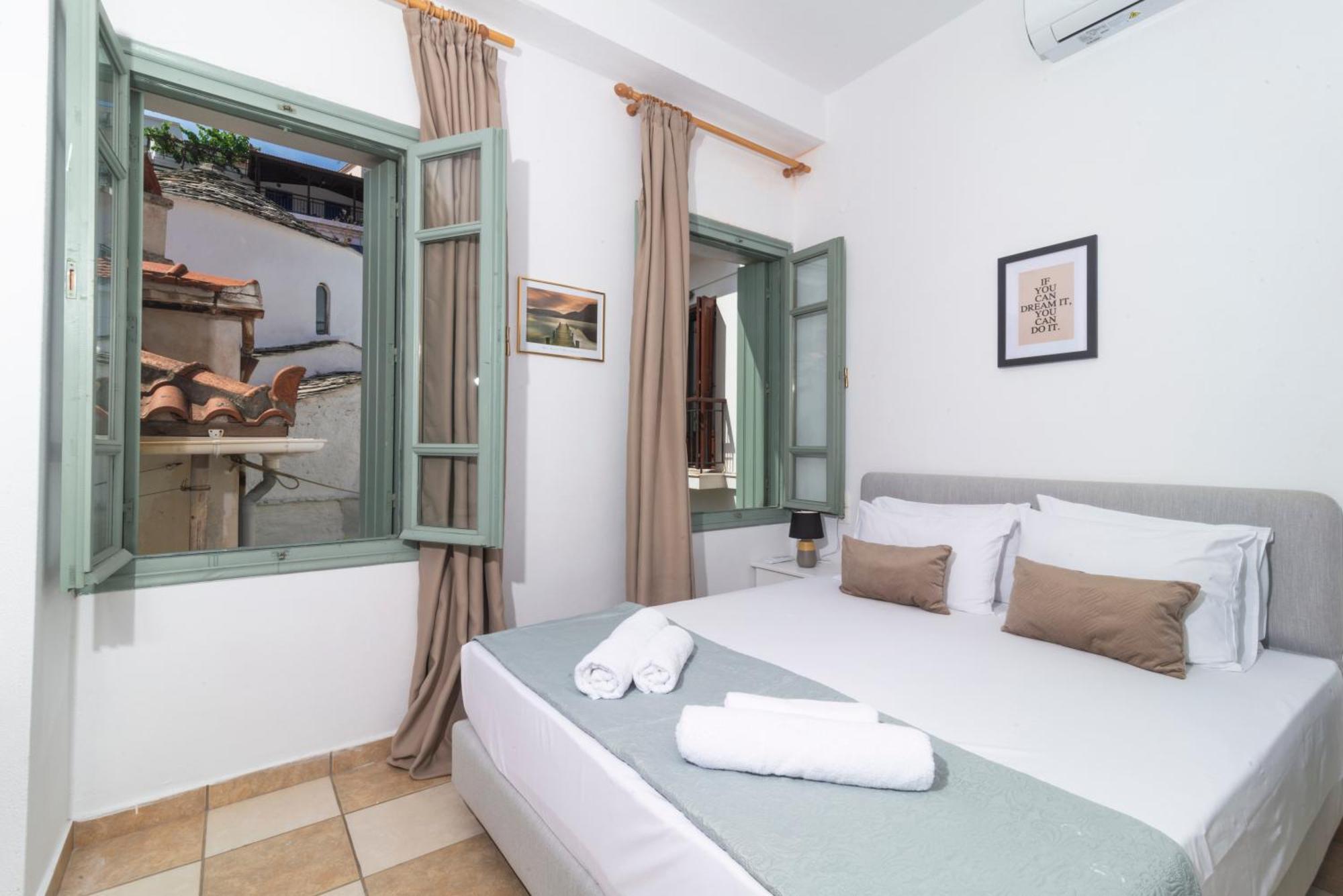 Faros Coastal Apartments Скопелос Екстер'єр фото