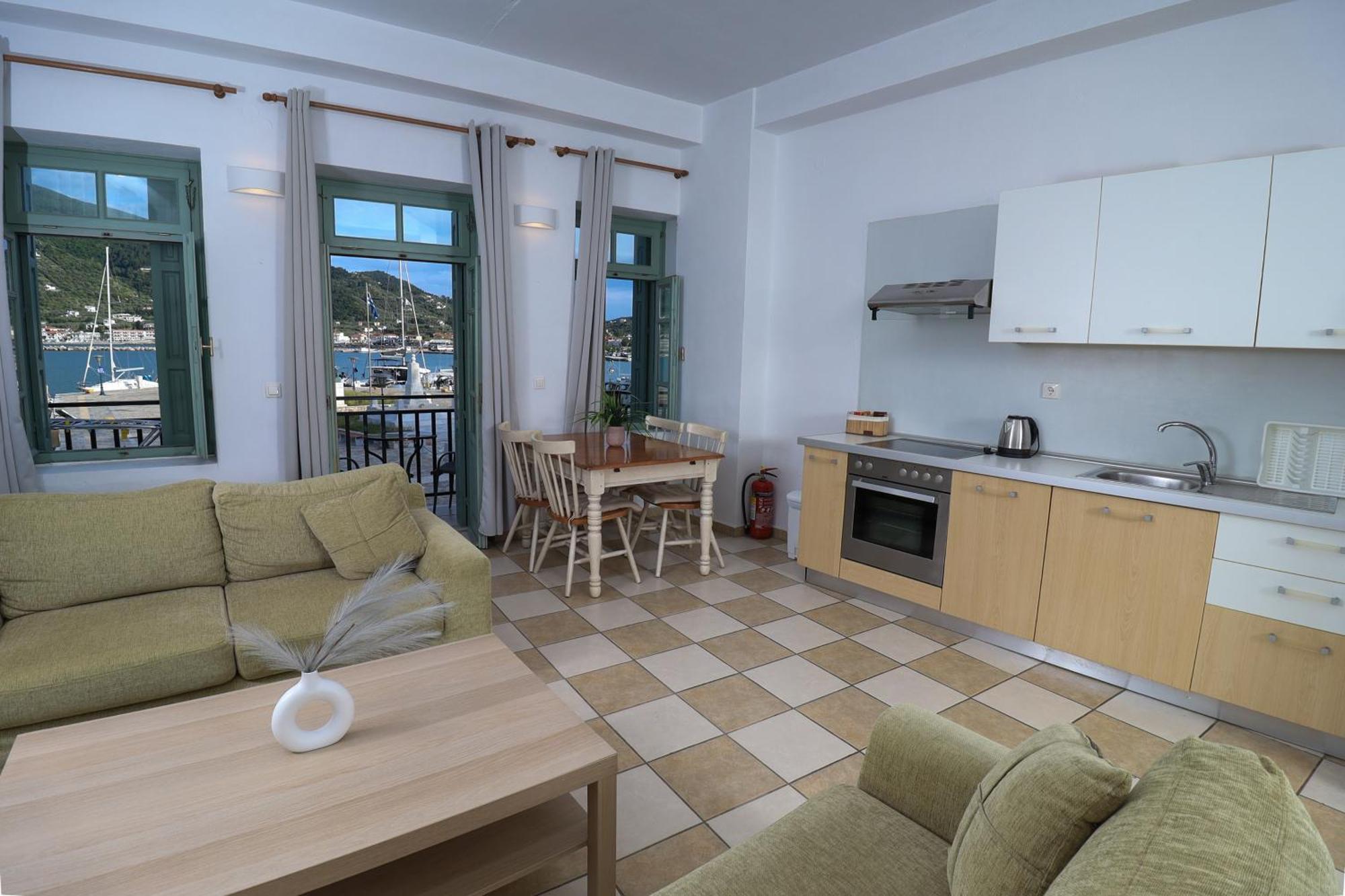 Faros Coastal Apartments Скопелос Екстер'єр фото