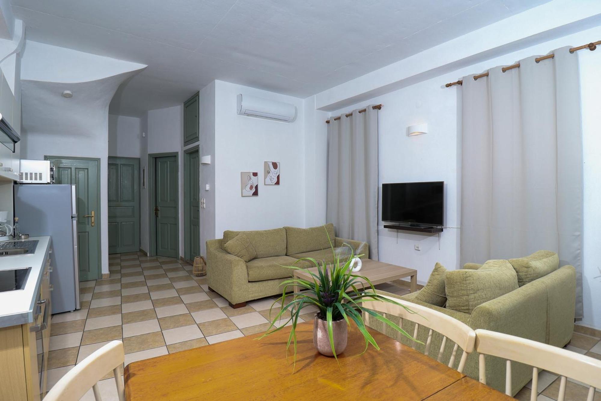 Faros Coastal Apartments Скопелос Екстер'єр фото